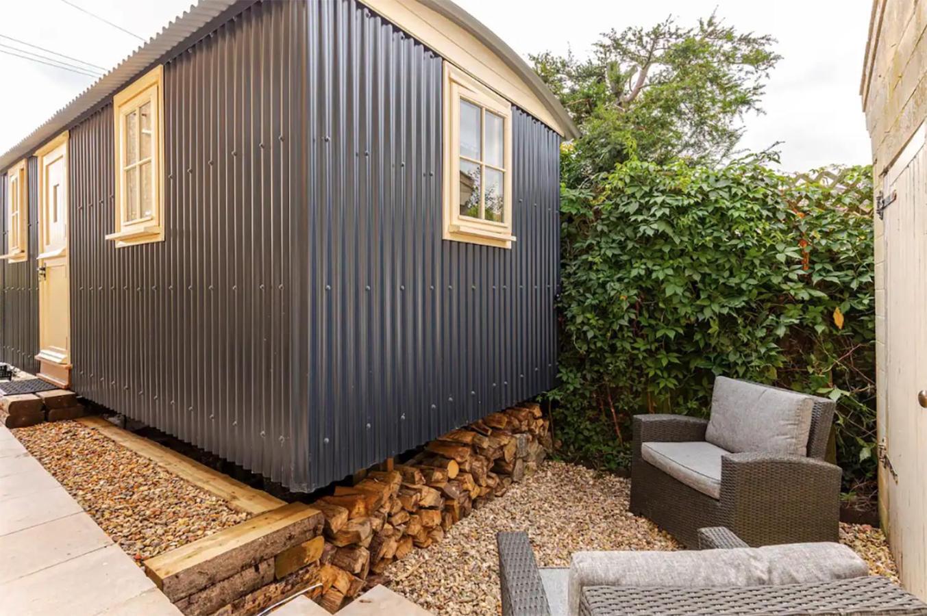 Shepherd'S Hut, Бат Экстерьер фото